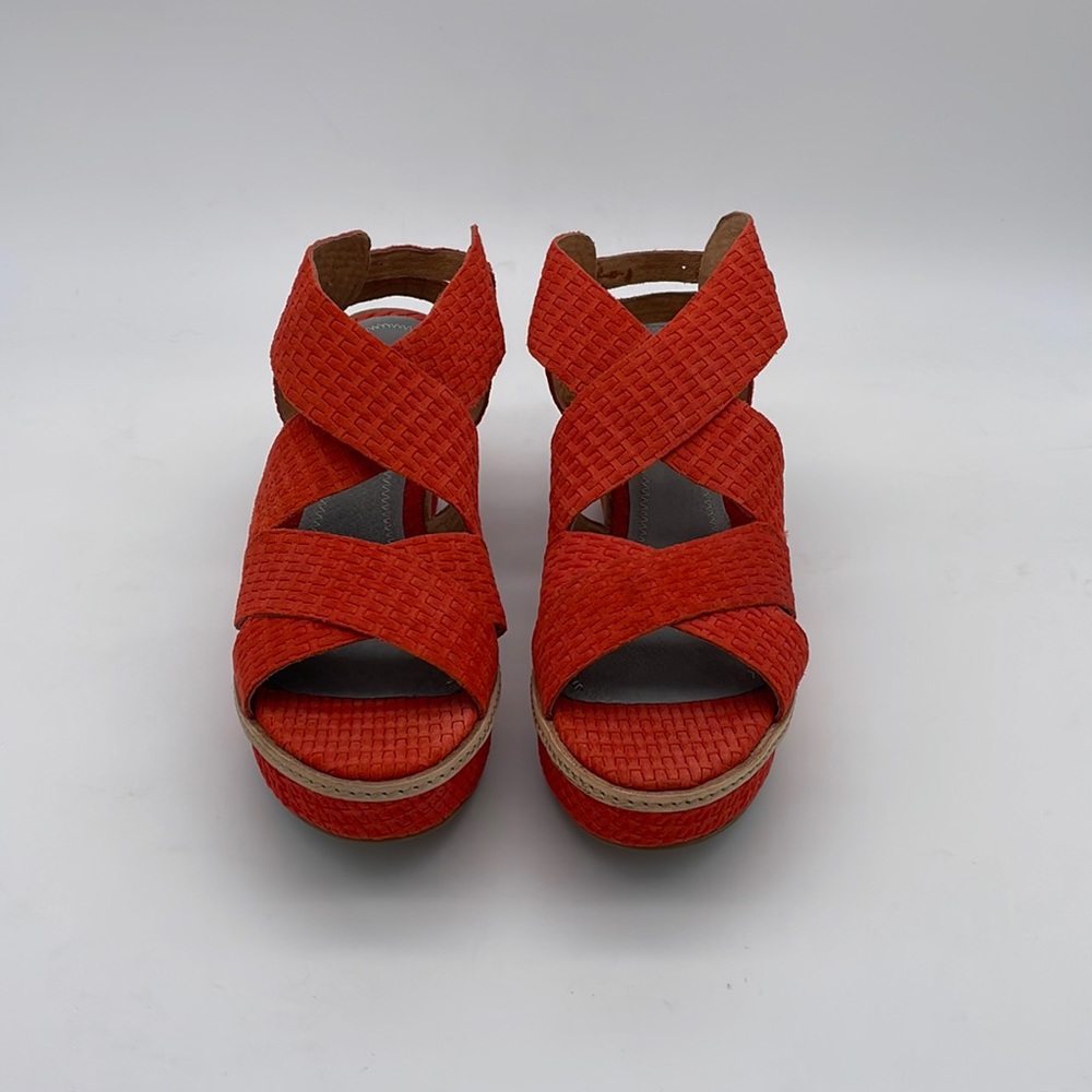 Anthropologie Pilcro and the Letterpress ‘Calla’ Wedges - New in Box - Size 11 - Picture 3 of 11